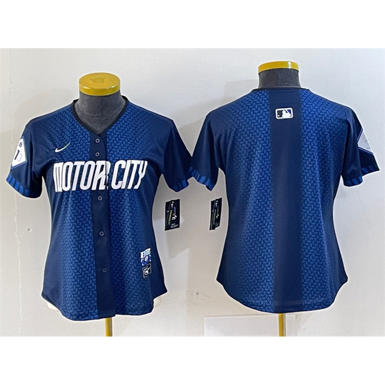 Women’s Detroit Tigers Blank 2024 Navy City Connect Cool Base Limited Stitched Baseball Jersey(Run Small)