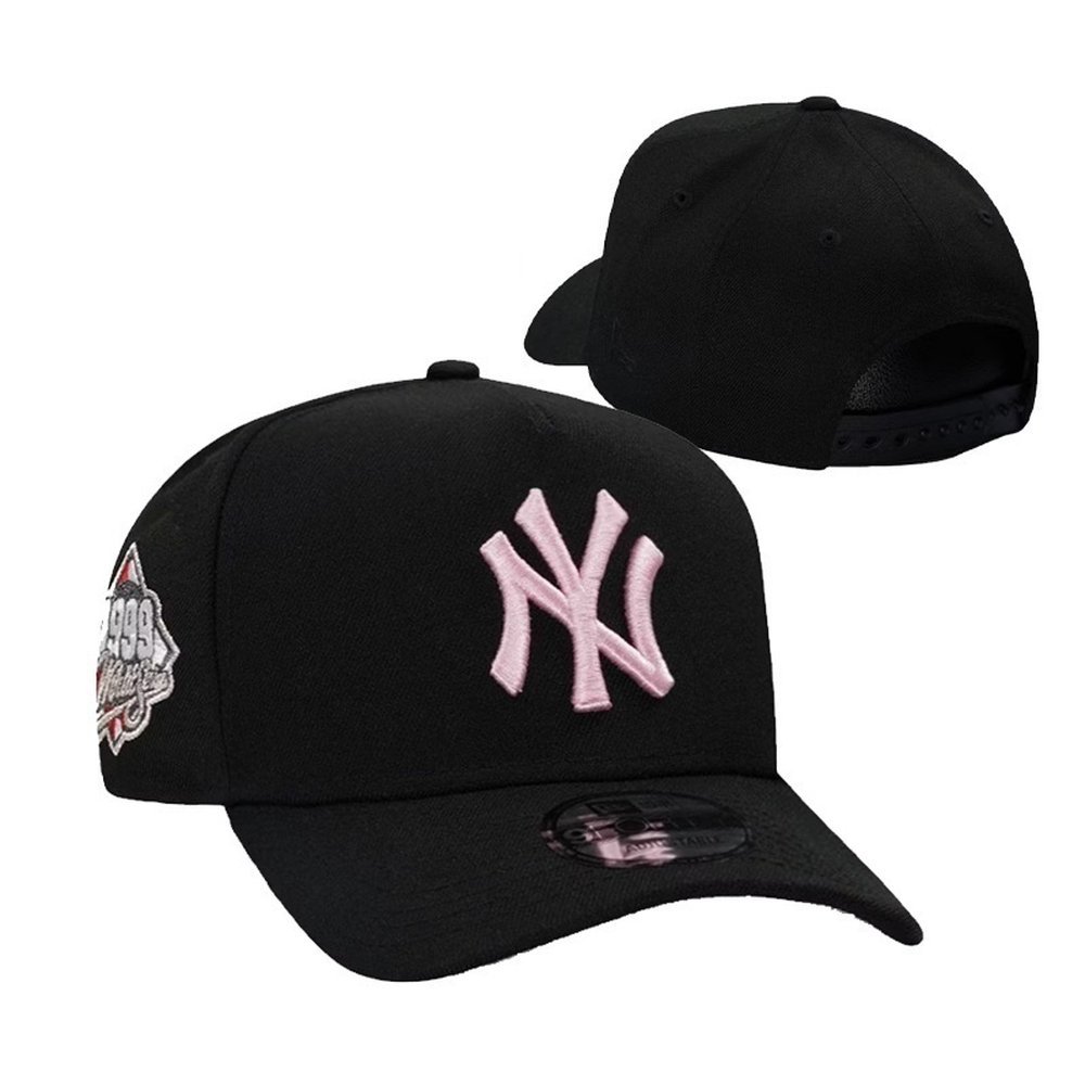 New York Yankees Adjustable Hat